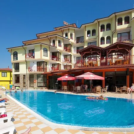 Smolyan מלון 3*