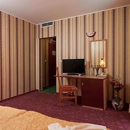 Smolyan 호텔 3*
